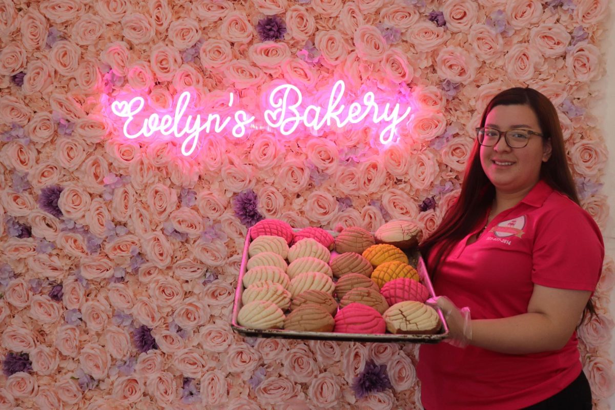 Evelyn Vasquez, owner of Evelyn's Bakery in South Gate, CA Photo credit: Laura Bernal