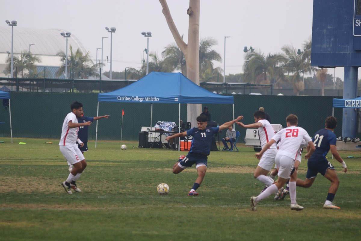 #11 Pedro Reyes getting a great shot on goal outside of the box. Photo credit: Duran Ventura