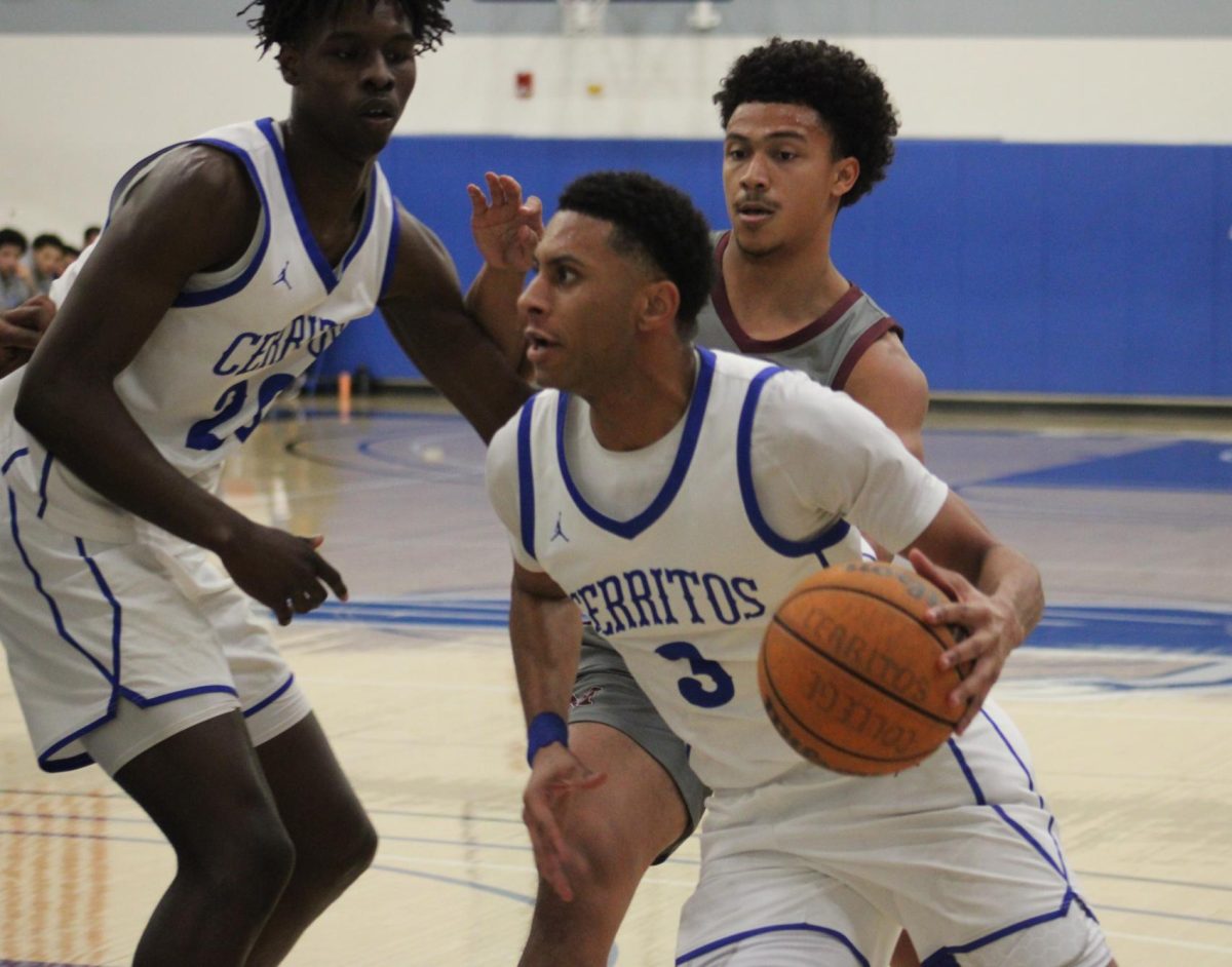 Falcons guard/forward, Blake Brewer, looking to drive towards the basket during the Cerritos vs. Mt. SAC men's basketball game on Jan. 10, 2025.